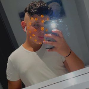 Meet your Posher, Giosue